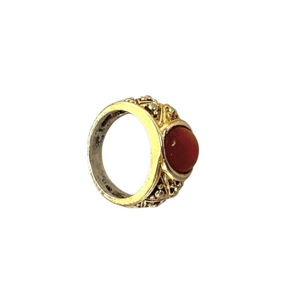 Carnelian gold tone ring - Picture 9 of 9